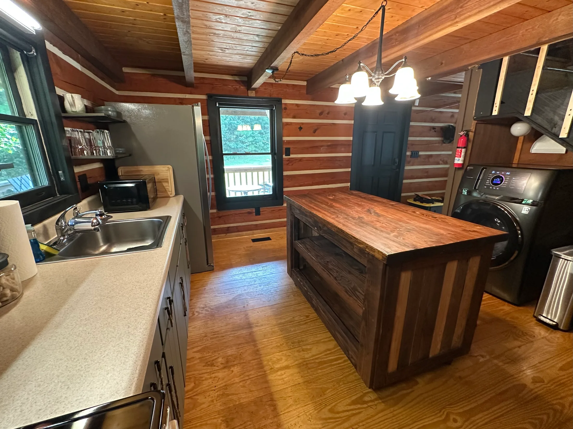 The Wildlands Cabin The Kitchen image 2